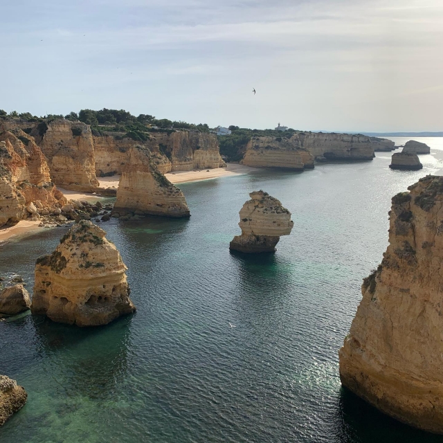 Vista aérea de todo lo que nos ofrece la costa de Portimão