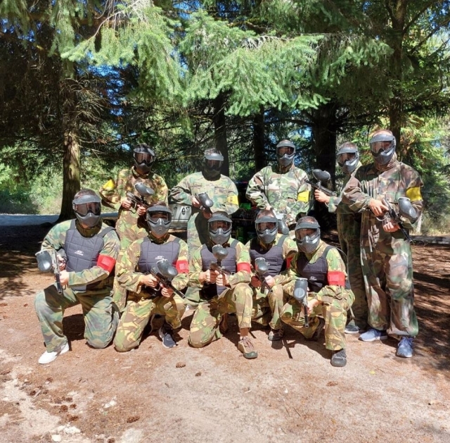 Venga a vivir en primera persona una emocionanle partida de gotcha en un escenario de película