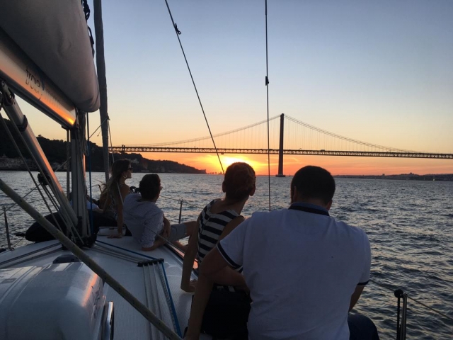 Una puesta de sol de lo más bonita desde nuestro navío