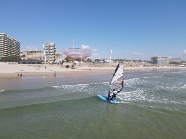 Venga a hacer windsurf