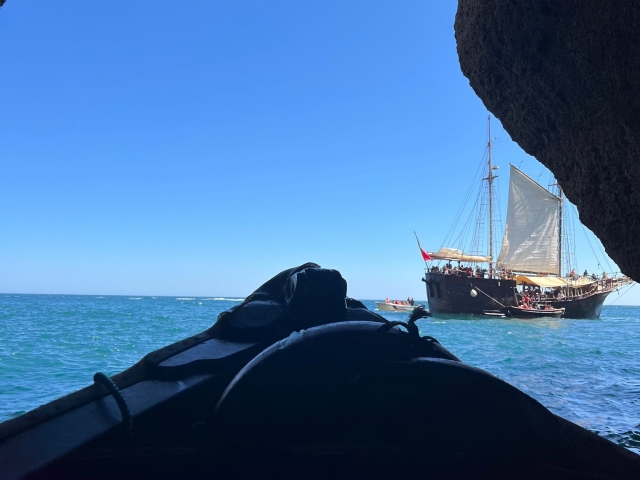 De vuelta al barco piramarra