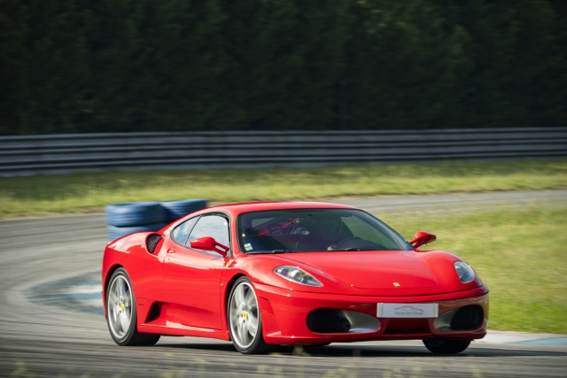 Pisando el chapopote con un Ferrari F430 F1 