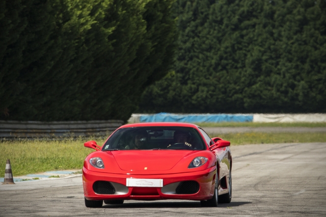 Ferrari por circuito