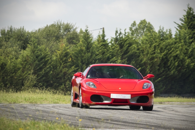 Ferrari por Braga