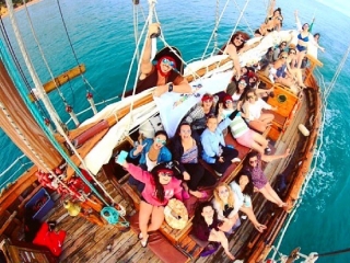 Puesta de Sol en Barco Piramarra Algarve 2h niños