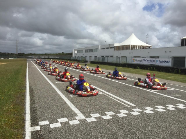 Antes de comenzar las tandas de karting