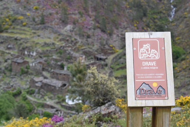  Pueblo Drave en las Montañas Mágicas 