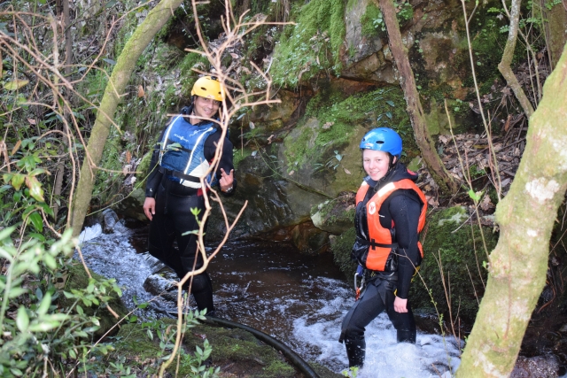  Caminar por la orilla del río Fontao 