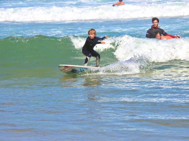 tomando olas