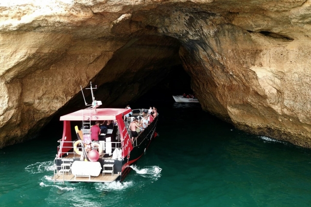Conociendo las cueva