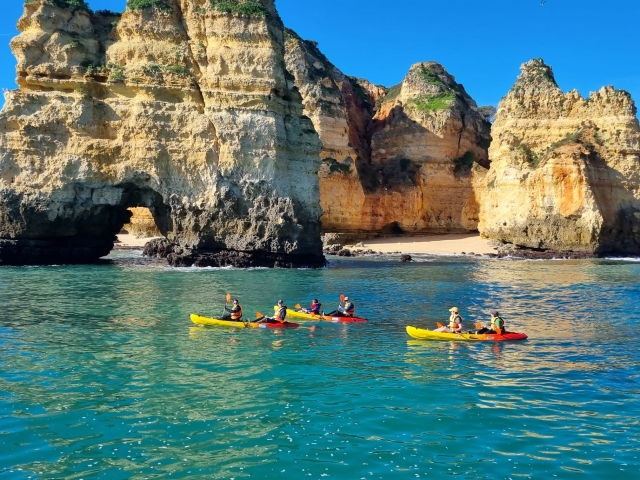 Disfruta de los kayaks