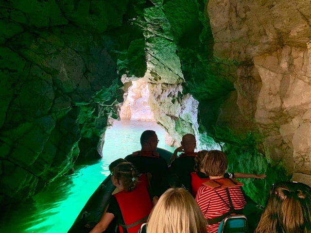 Accediendo a las cueva