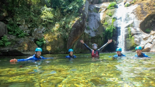 Todos en el agua