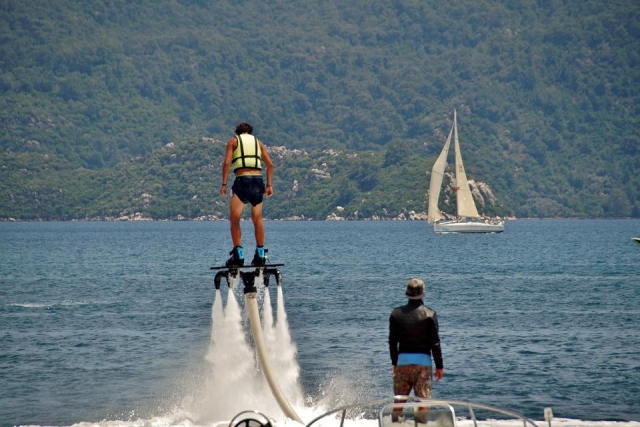 Sesión de flyboard