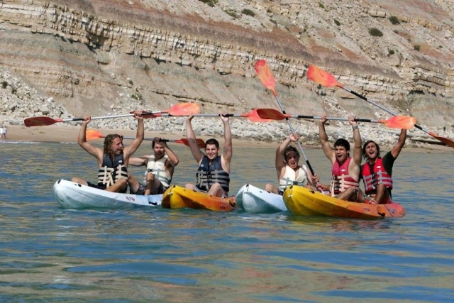 Kayaks con amigos en Lagos Kayaks con amigos en Lagos