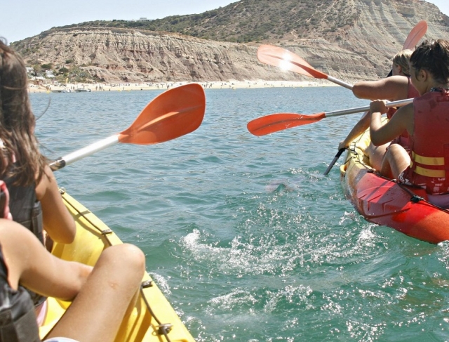 Paseo en kayak en Praia da Luz