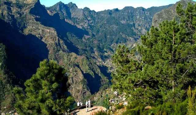 Valles de Curral das Freiras
