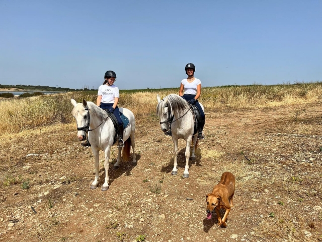 Disfrutando de la cabalgamarra
