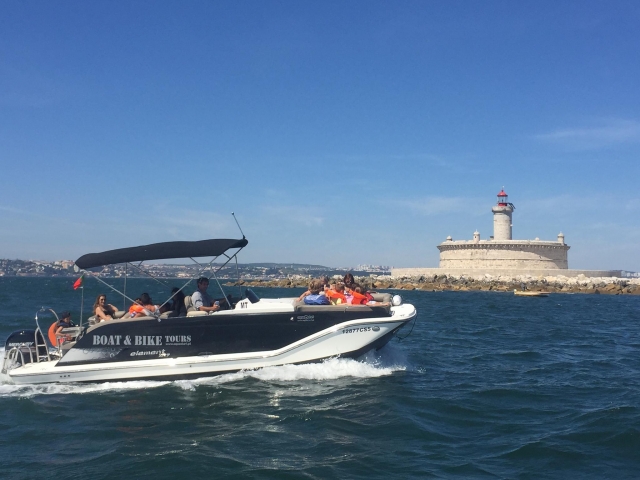 Bayliner por Farol do Bugio