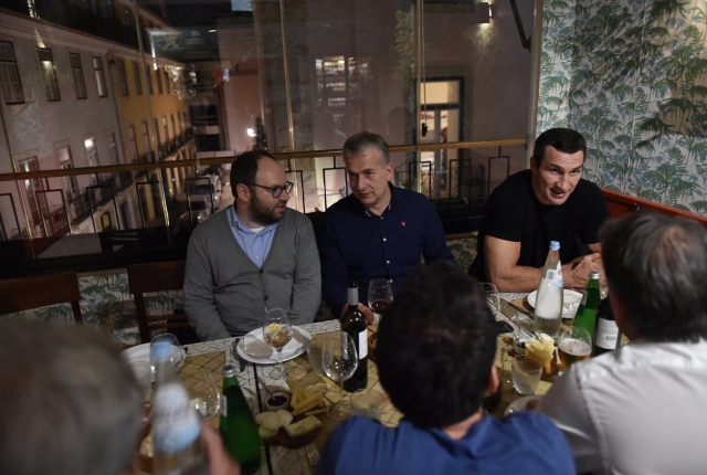 Venga a disfrutar con tus amigos de una jornada de degustación