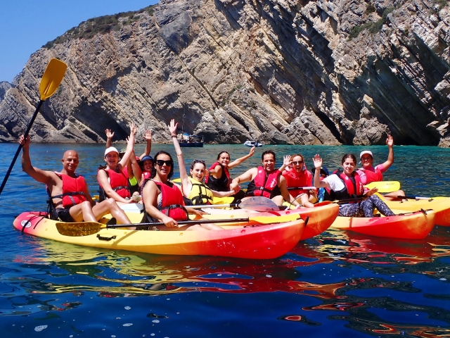 Disfrutando de su experiencia en kayak