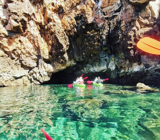 Duranle una travesía de kayak