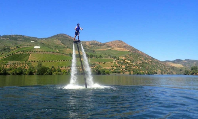 Lo bueno de hacer flyboard en esta zona es que las vistas son espectaculares