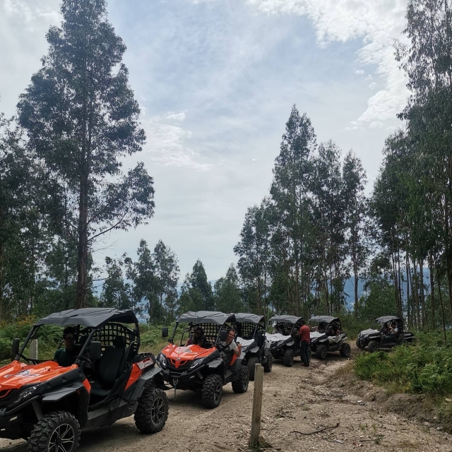 Flota de buggies lista para recorrer los alrededores de Arcos de Valdevez