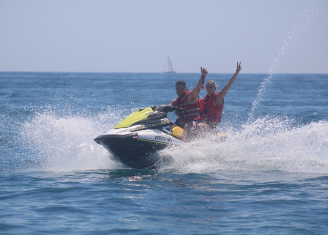 Diversión en jetski