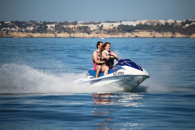 Jet skis biplaza