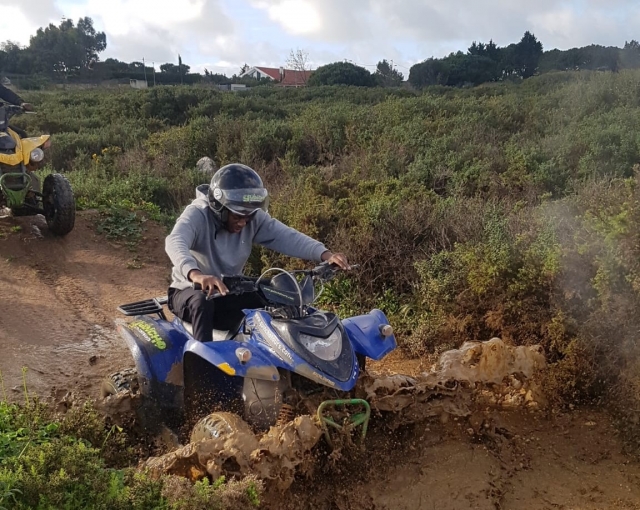 Derrochando adrenalina con el cuatrimoto