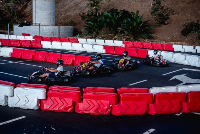 Con los karts en el circuito