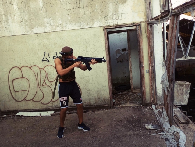 Apuntando con la marcadora láser