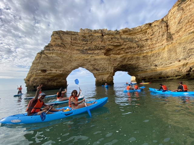Ruta a las cueva de Benagil