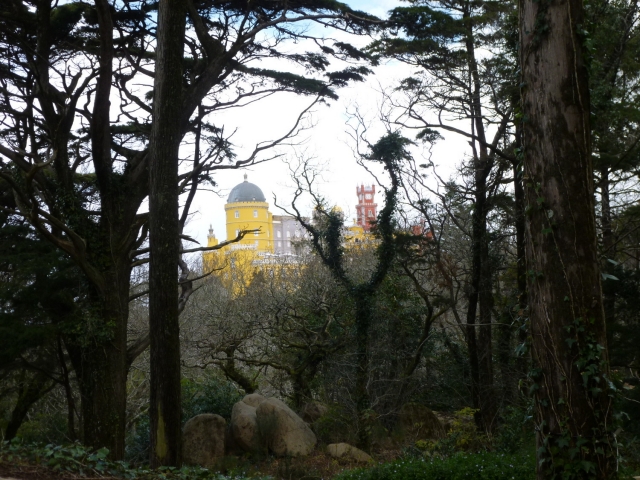 Vista del Palacio da Pena desde el parque