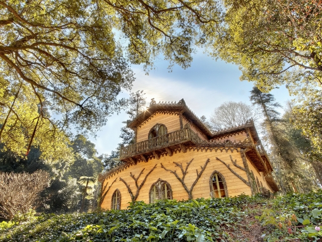Visita el Casa de la Condesa de Edla