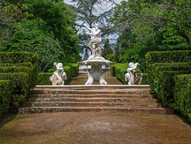 Pasea por los jardines