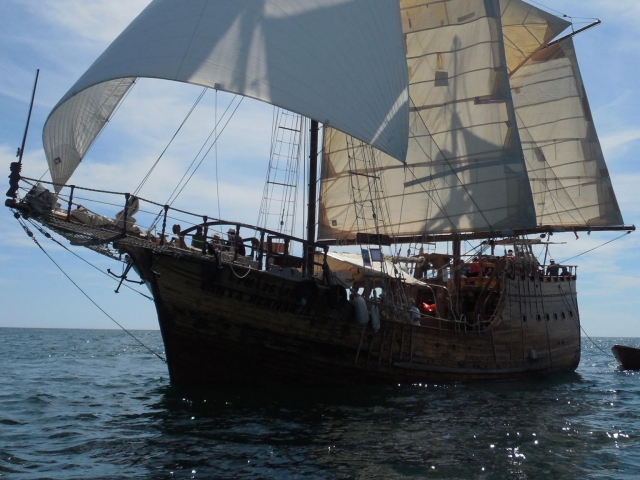 Barco piramarra en Portimão