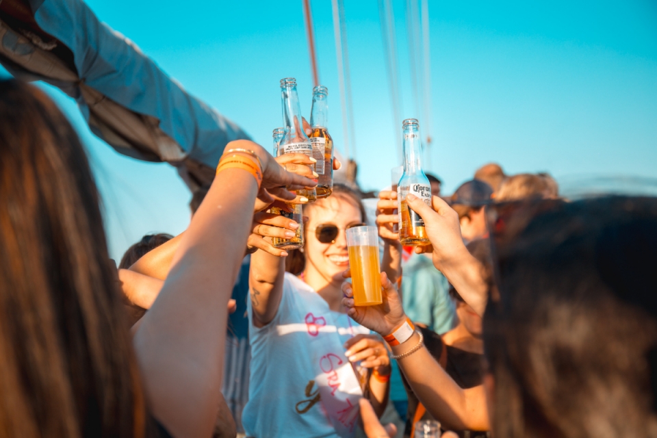  Fiesta en barco en Lisboa 