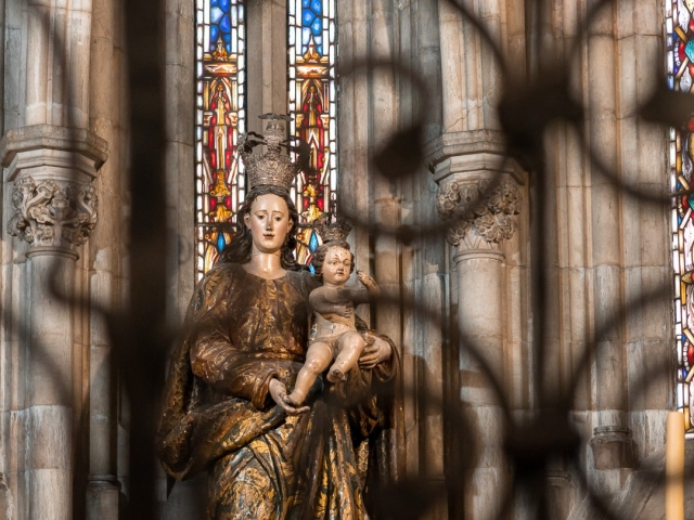  Visita la Catedral de Lisboa 