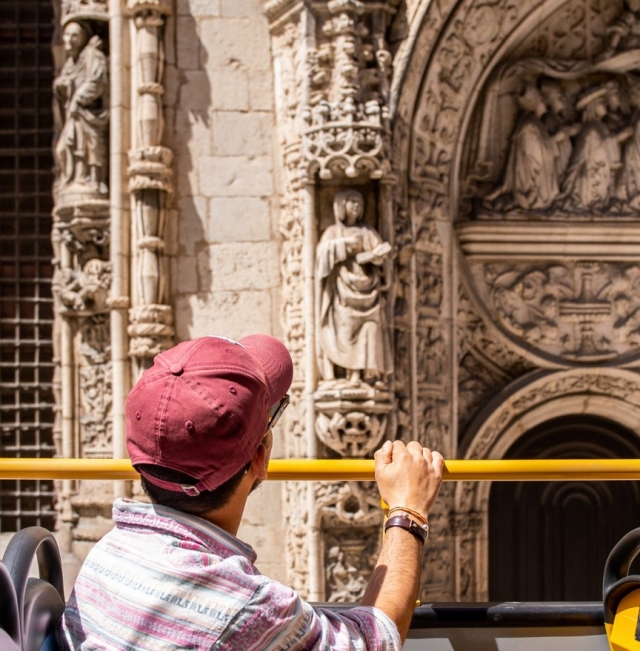  Turismo desde el camioneta 