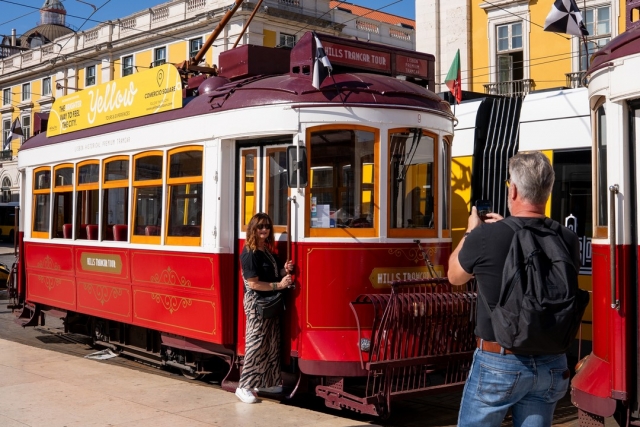  Tranvía en Praca do Comercio 