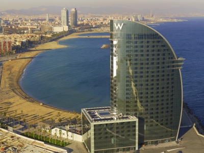 Volar en helicóptero costa Barcelona 25min (3pax)