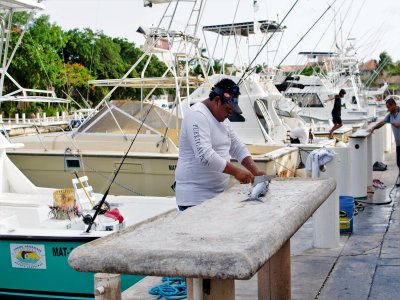 Pesca en barco+hospedaje Quitana Roo 4Días