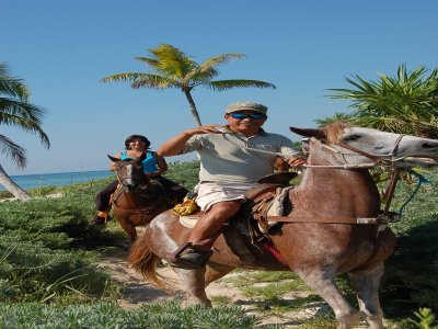 Punta Venado Cabalgatas