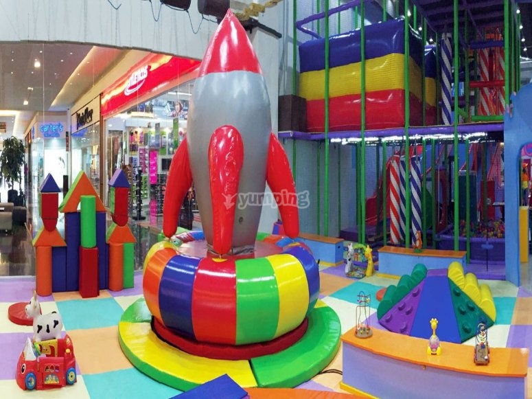 Acceso menor a parque Piccolo Mondo en Coacalco desde 135