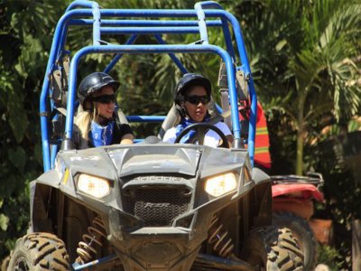 Tour en buggies por jungla 2 horas