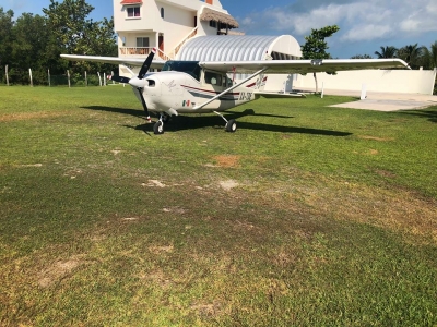 Avioneta privada sobre Caribe Mexicano 30 minutos
