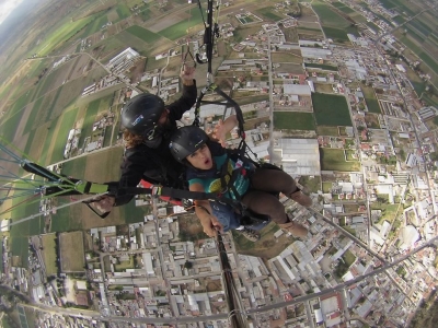 Paragliding for 2 and accommodation in Chipilo