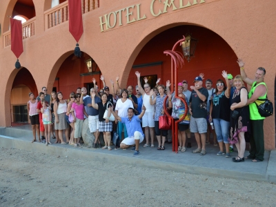 Tour Hotel California and beaches in La Paz Niños